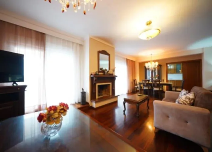 V_paradise Nea Iraklitsa